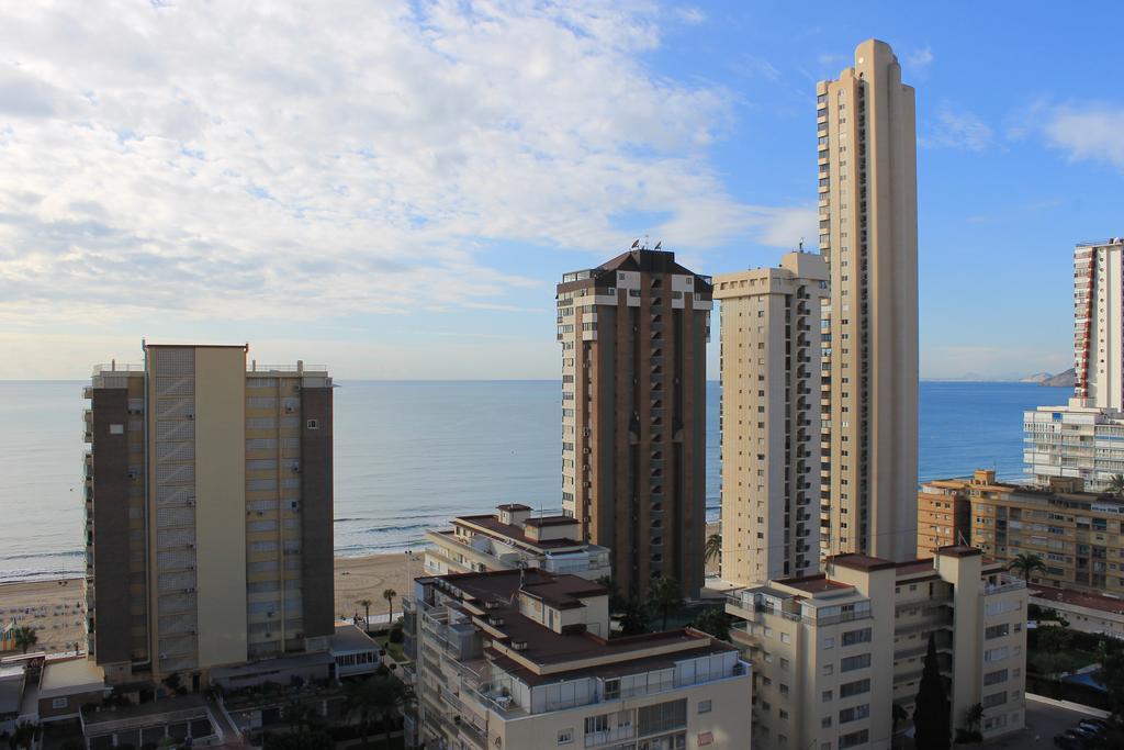 Apartamentos Vina Del Mar Benidorm Bagian luar foto